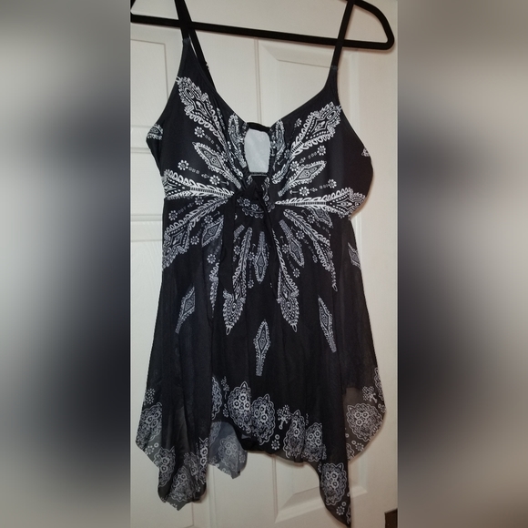 NWOT MESH HANDKERCHIEF HEM SWIM DRESS ADJUSTABLE KEY HOLE BUST XL - Picture 10 of 12